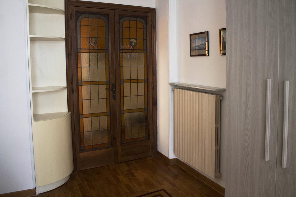 Casa Vacanze Umberto I Appartement Napels Kamer foto