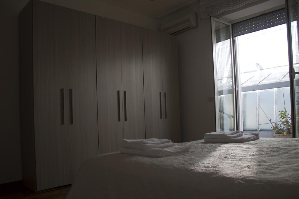 Casa Vacanze Umberto I Appartement Napels Kamer foto